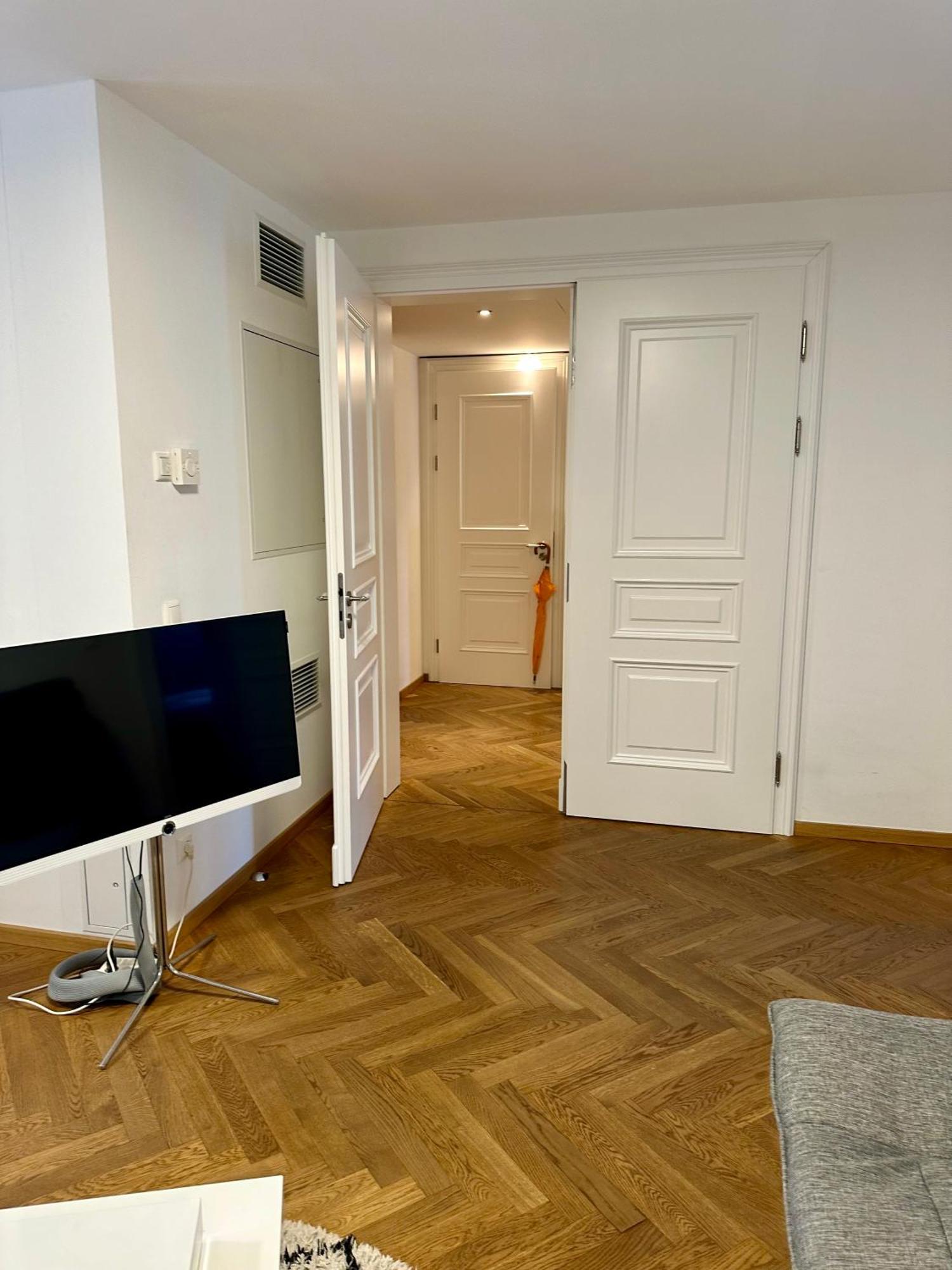 Exklusives Apartment Mit Einmaligem Blick Zur Frauenkirche - Parkplatz Kostenfrei Dresden Exteriör bild